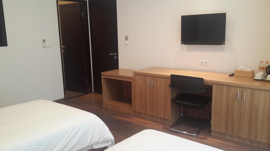 Dago Teuku Angkasa 14 Bandung